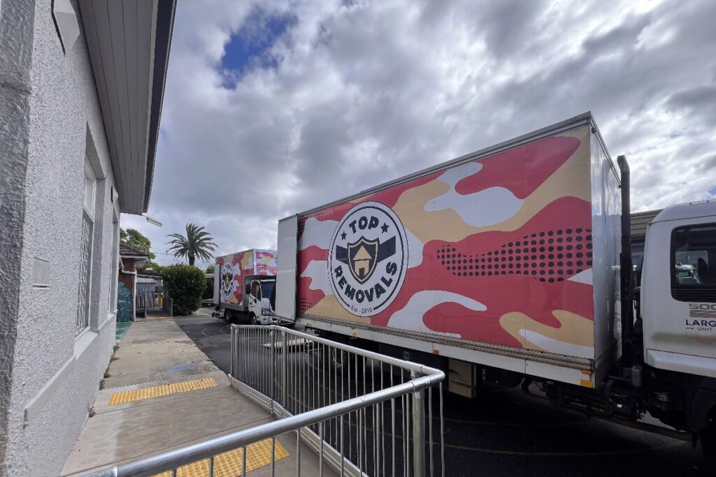 Booking At The Last Minute