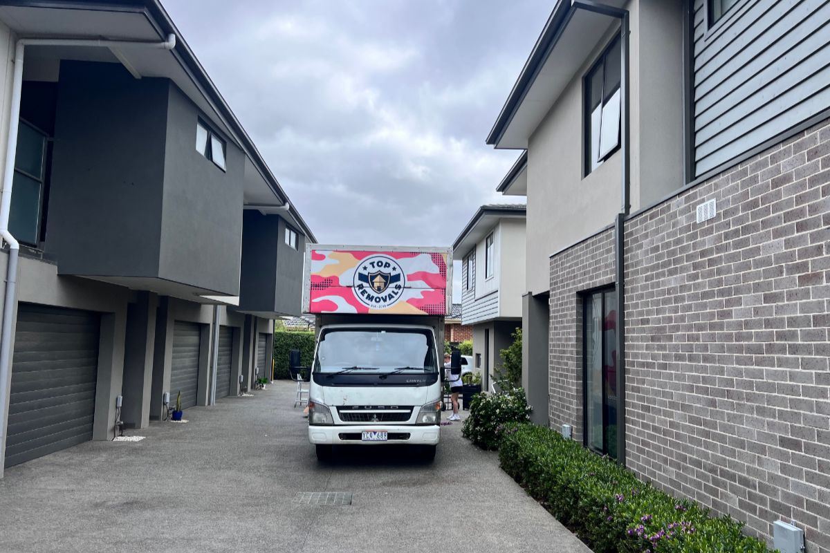 removalist in the inner city